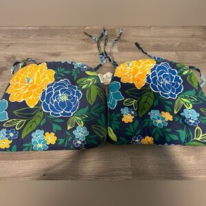 Set of 2 Pillow Perfect Navy Seat Cushion with Green Leaf Print Indoor/Outdoor